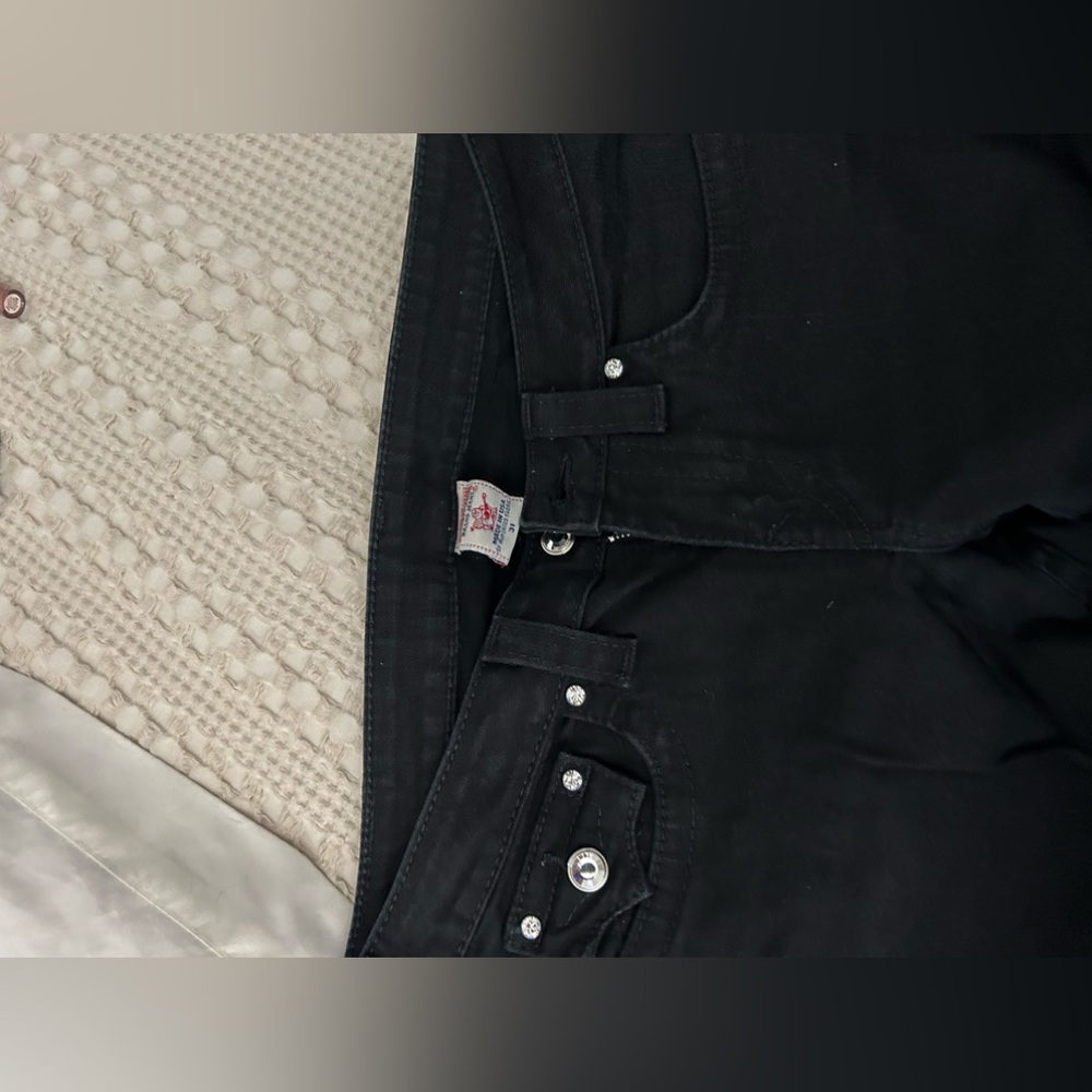 Never Worn - image 2